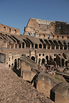 Images Dated 14th August 2005: Rome. The Colosseum. Italy