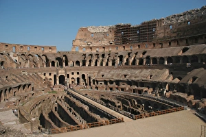 Images Dated 14th August 2005: Rome. The Colosseum. Italy