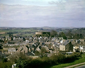 Motte Collection: Rooftop view of Totnes and castle, Devon