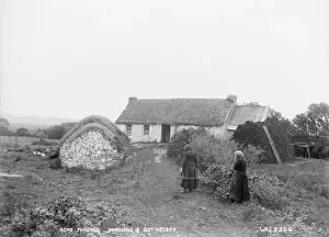 Dwelling Prints: Rope Thatched Dwelling and Outhouses