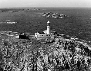 Images Dated 28th November 2016: Round Island Lighthouse, Isles of Scilly