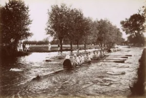 Images Dated 5th August 2016: Rowing at Cambridge, 1911