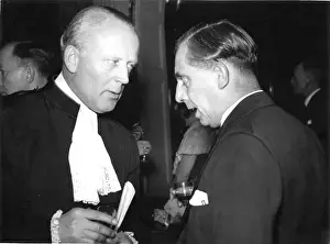 The Royal Aeronautical Society held a dinner at No. 4 Ham?