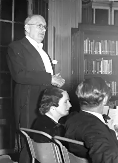 The Royal Aeronautical Society held a dinner at No. 4 Ham?