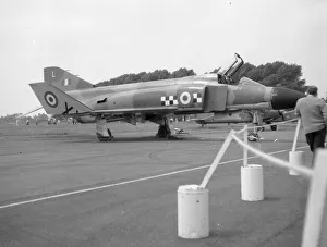 Variant Collection: Royal Air Force - McDonnell Douglas F-4K Phantom FG.1 XV573
