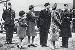 Command Prints: The Royal Family at a Coastal Command station