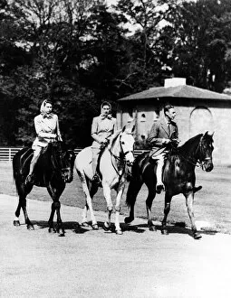 Images Dated 19th May 2011: Royal family riding, 1947
