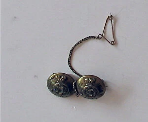 Images Dated 25th March 2011: Royal Glos. Hussars Yeomanry buttonsas Sweetheart Brooch