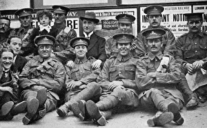Waterloo Prints: Royal Horse Artillery at Waterloo Station, WW1
