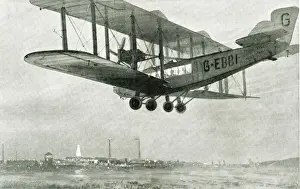 Royal Mail aeroplane arriving at Croydon airport