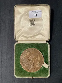 Coins Prints: Royal Mint RMS Queen Mary commemorative bronze medal