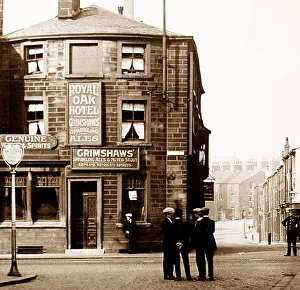 Royal Oak Hotel, Burnley, Lancashire, early 1900s