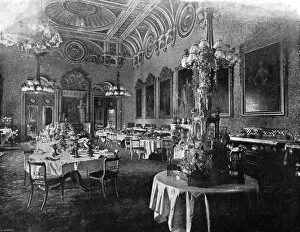 Royal Wedding King George V Gallery: Royal wedding 1893 - the wedding cake