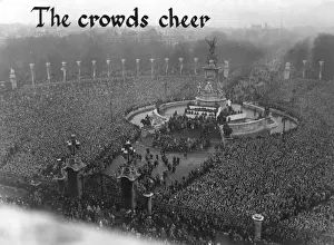 Cheer Prints: Royal Wedding 1947 - crowds outside Buckingham Palace