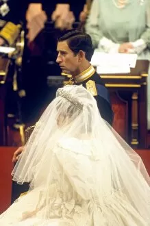 Images Dated 3rd March 2011: Royal wedding 1981