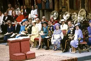 Images Dated 1st February 2011: Royal Wedding 1986 - the royal family
