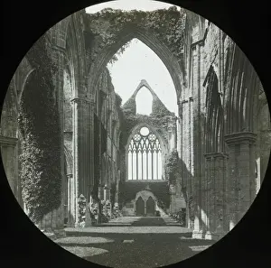 Ruins of an unidentified Church, Abbey or Chapel