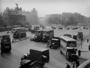 Rush hour traffic, Hyde Park Corner, London