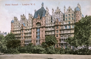 Images Dated 15th December 2011: Russell Square / Hotel