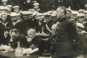 Speaking Gallery: Russian Commissar speaking at a meeting