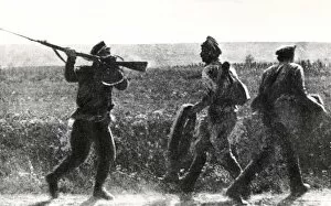Images Dated 17th November 2011: Russian deserters forced back, WW1