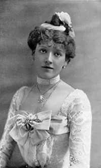 Images Dated 12th September 2016: Ruth Vincent