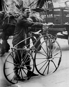 Images Dated 14th December 2011: Safety Bike