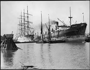 Along Side Prints: Sail & Steam Ships