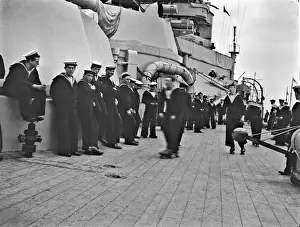 Battleships Prints: Sailors on the deck of a ship