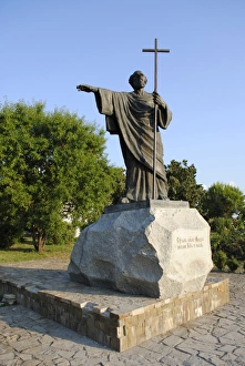 Images Dated 3rd August 2011: Saint Andrews Monument