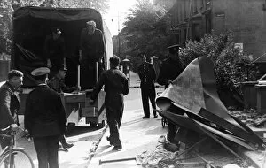 Salvage Gallery: Salvage operation in Victoria Park Road, East London, WW2