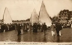 Plage Prints: Sand Sailing - Hardelot-Plage (Pas de Calais)