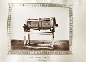 Sifting Prints: Sand sifting machine