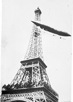 Process Gallery: Santos-Dumont airship No6 rounding the Eiffel Tower in t?