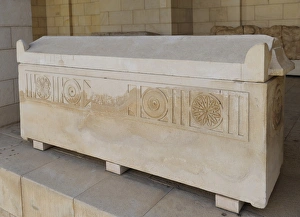 Images Dated 6th January 2014: Sarcophagus. Chalk. From Ar ara. 2nd-3rd century AD