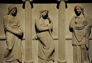 Sarcophagus of mourning women. 4th century BC. From Royal Ne