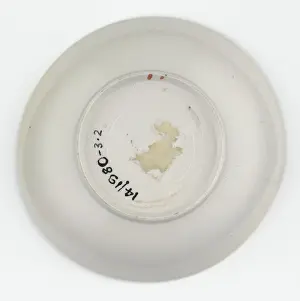 Saucer, reverse