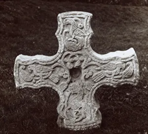 Artefacts Gallery: Saxon stone cross, St Michaels Church, Cropthorne, Worcs