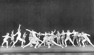 Nightlife Prints: A scene with the 18 Gertrude Hoffman girls from Artists and Models Paris Edition at the Winter Garden Theatre