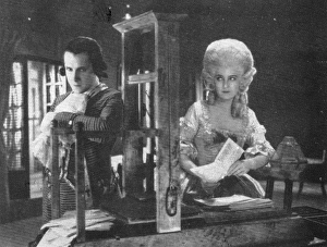 Images Dated 23rd May 2015: A scene from the French film Le Collier de la Reine, 1930