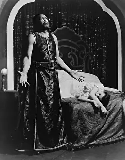 Webster Prints: Scene from Othello with Paul Robeson and Margaret Webster i