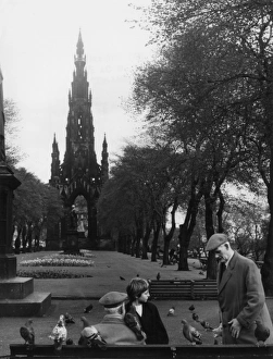 Images Dated 25th November 2016: Scene in Princes Street Gardens, Edinburgh, Scotland