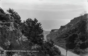 Chine Prints: Scenic View of Middle Chine, Bournemouth
