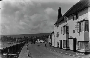Cloudy Prints: Scenic View of Minehead