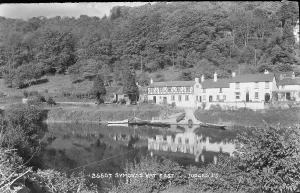 Herefordshire Prints: Scenic View of Symonds Yat East