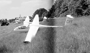 Airfield Gallery: Schempp-Hirth Standard Cirrus CYF