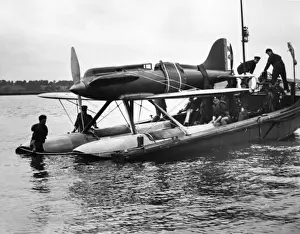 Prize Prints: The Schneider Trophy 1929 - Calshot Spit, England