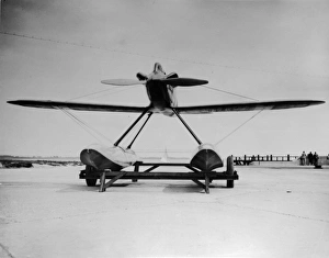 Images Dated 21st September 2015: The Schneider Trophy 1929 - Calshot Spit, England
