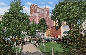 Schroeder Hotel, viewed from Fourth Ward Park, Milwaukee, Wisconsin, USA Date: circa 1940
