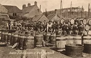 Industry Gallery: Scotch Fishwives at work - Eyemouth